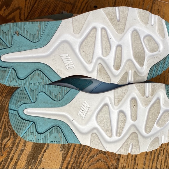 Nike LD victory girl’s 6Y - Picture 5 of 5